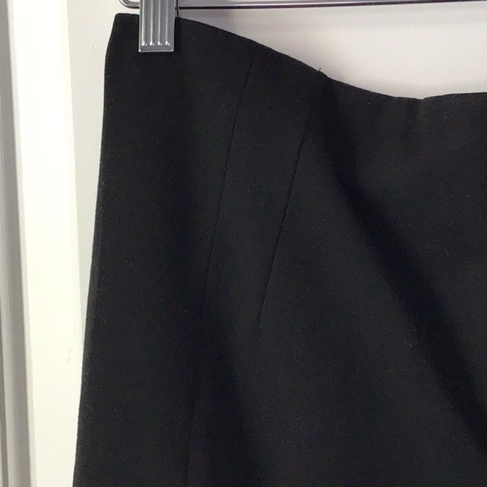 Express Mid-Rise Skirt - Picture 3 of 11